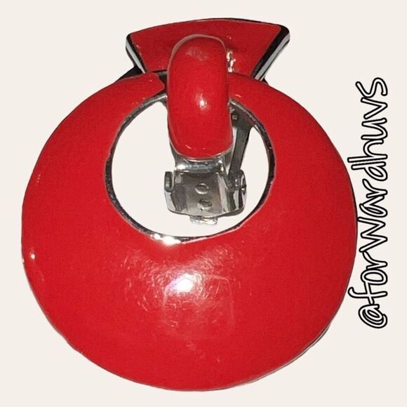 80s 90s Vintage Red Door Knocker Clip on Earrings - Picture 9 of 11